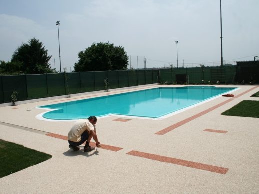 resine_granigliate--piscina-verona